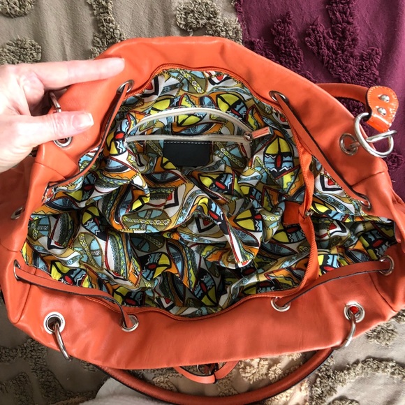 Large shoulder bag - Picture 3 of 6